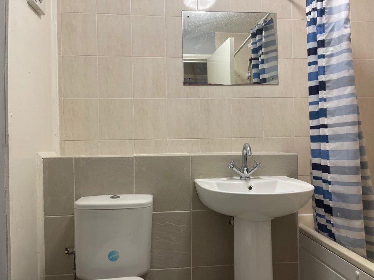 Reachview Close, London NW1