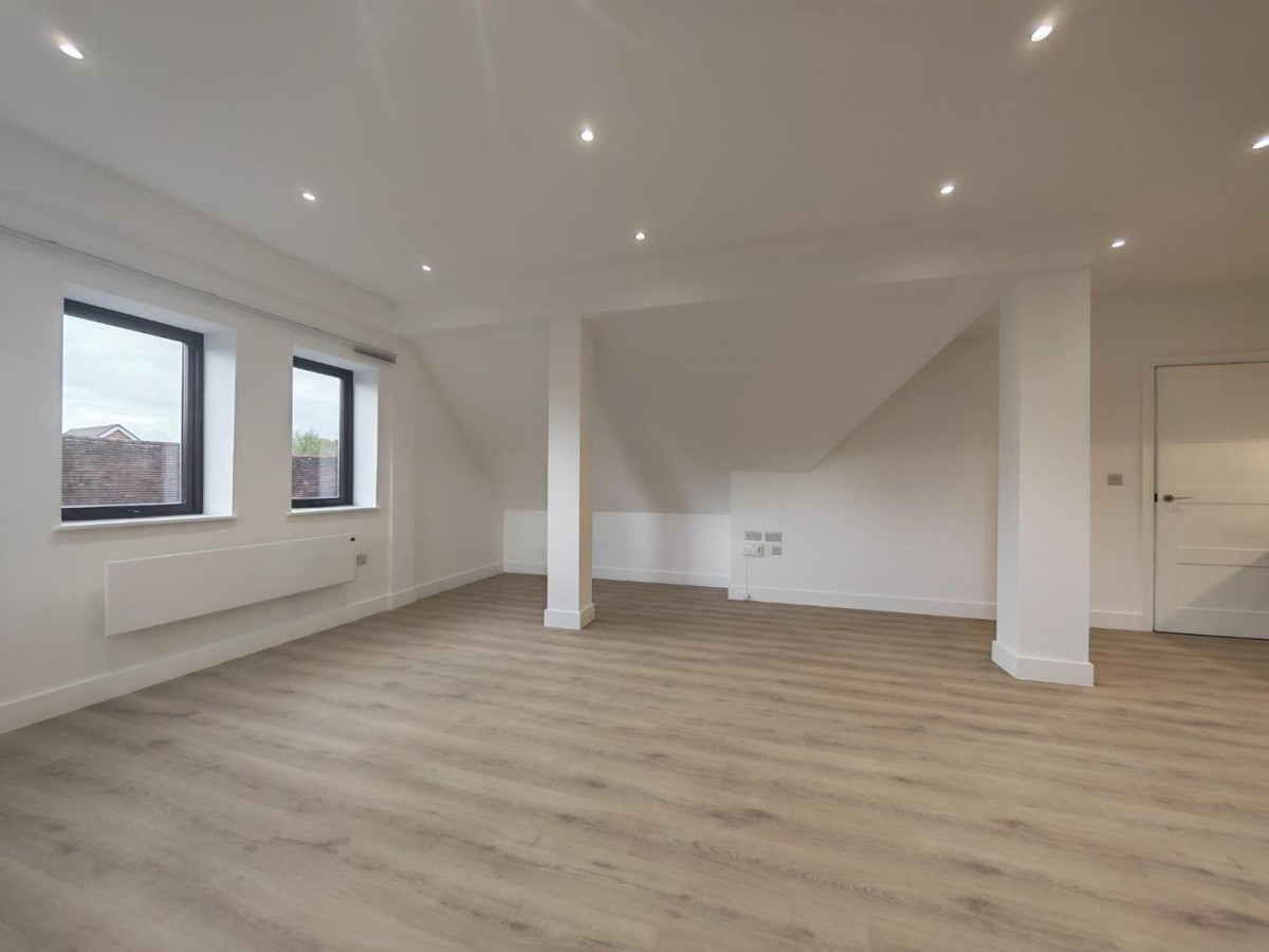 Peach Street, Wokingham