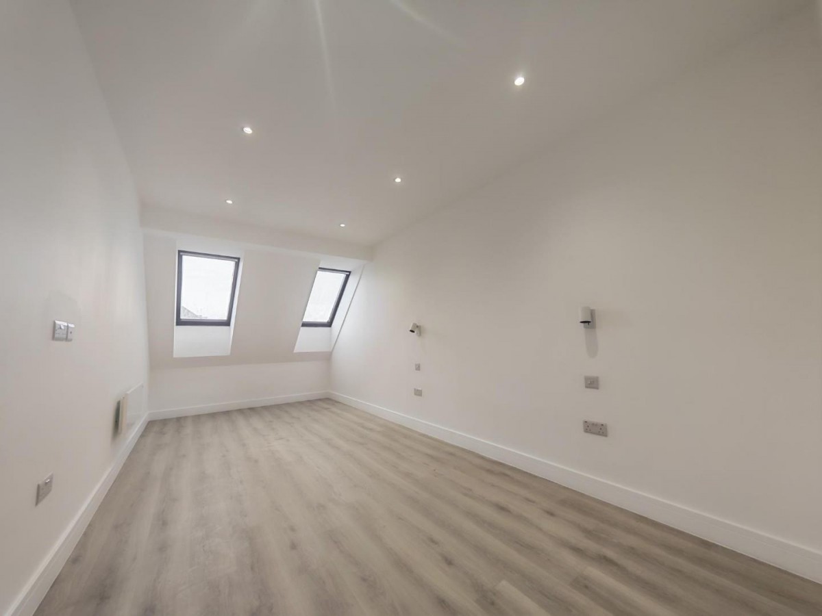 Peach Street, Wokingham