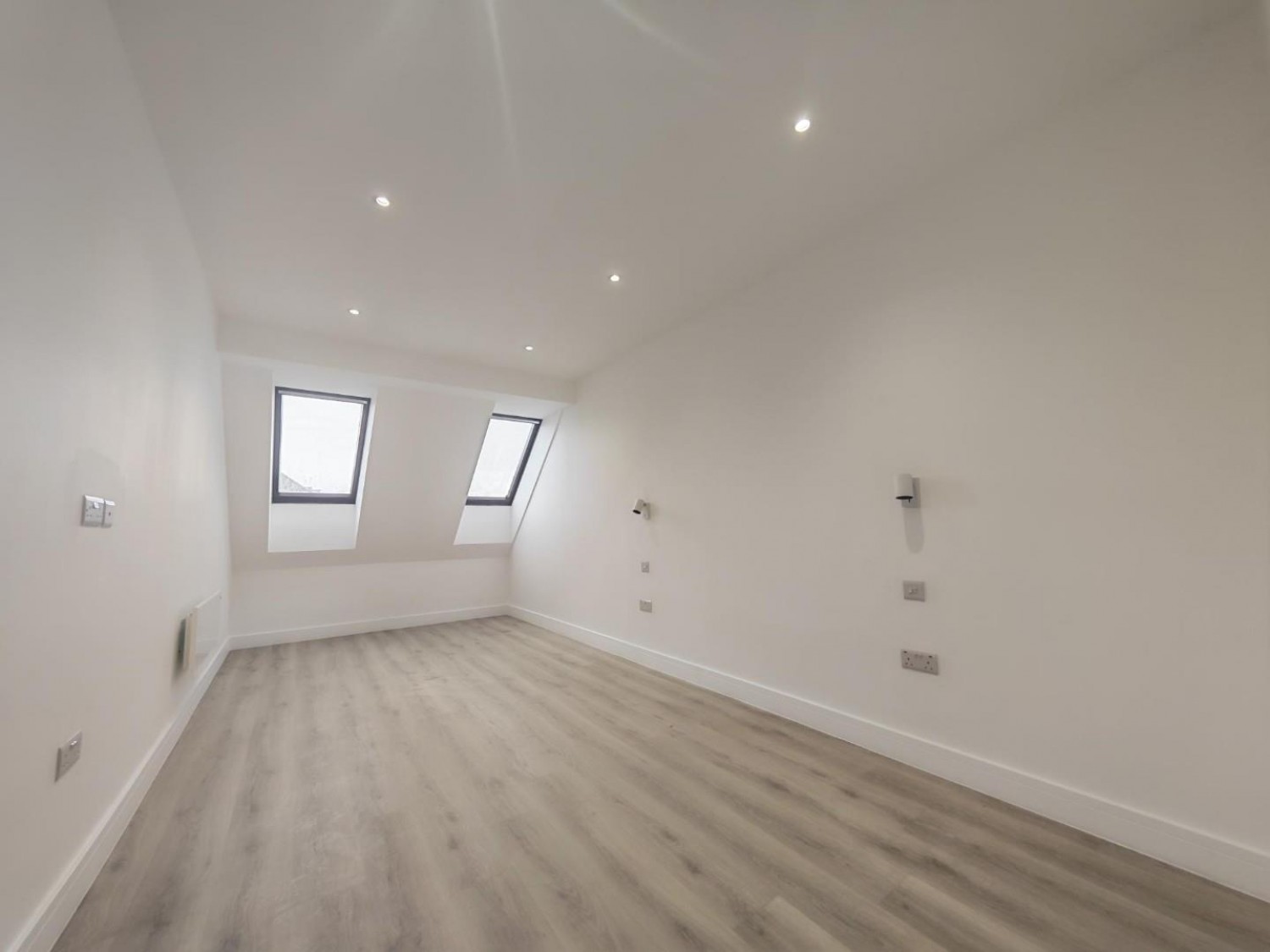 Peach Street, Wokingham