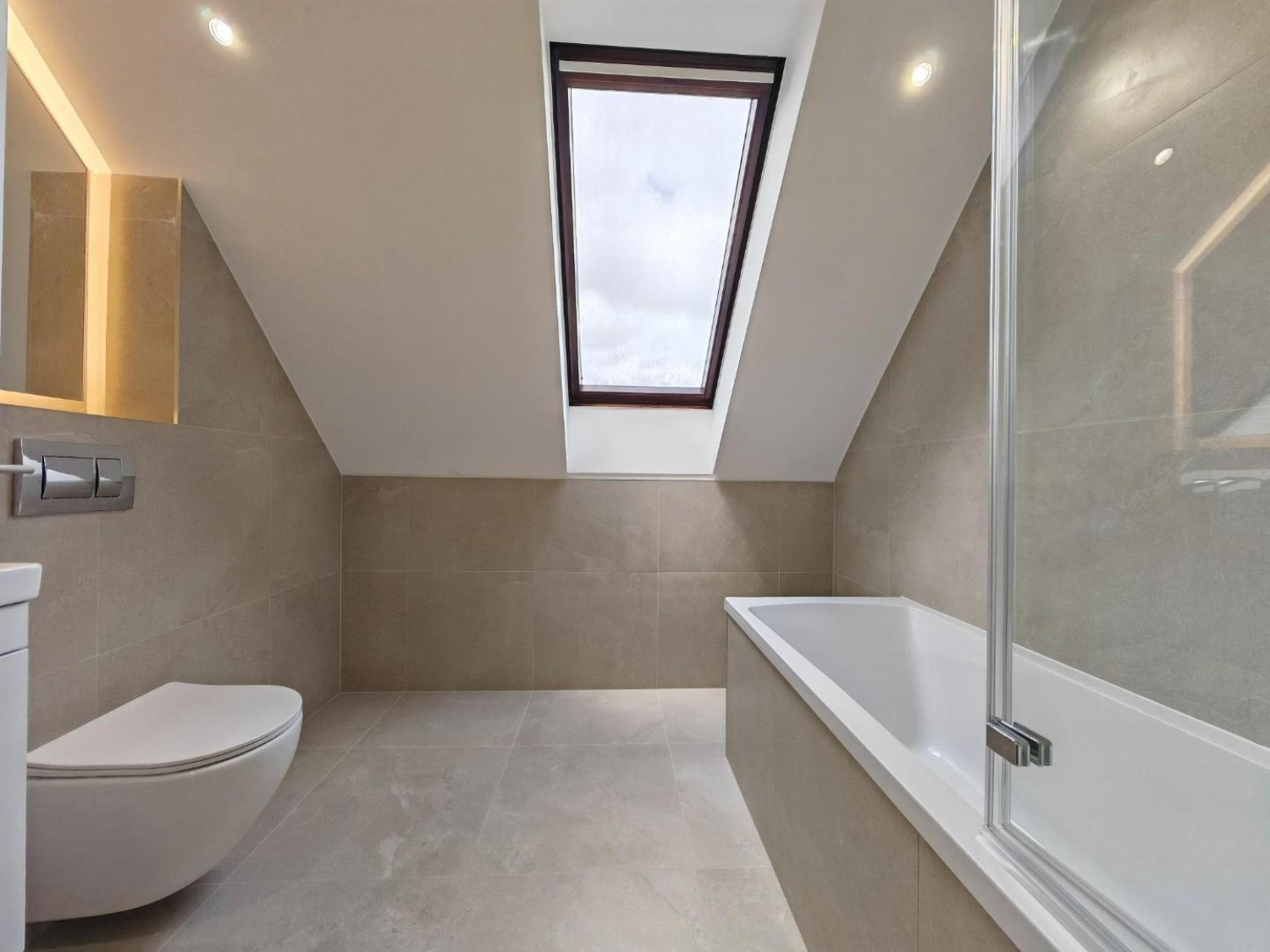 Peach Street, Wokingham