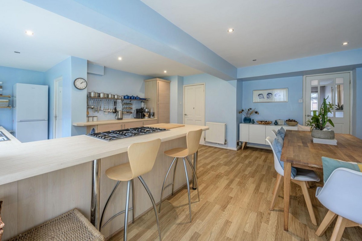 Niall Close, Birmingham, B15 3LU