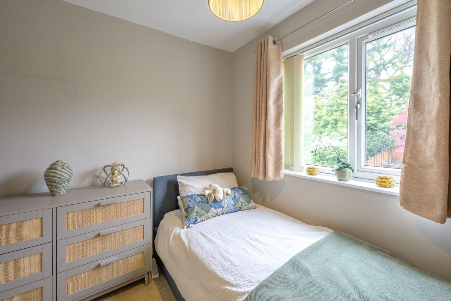 Niall Close, Birmingham, B15 3LU