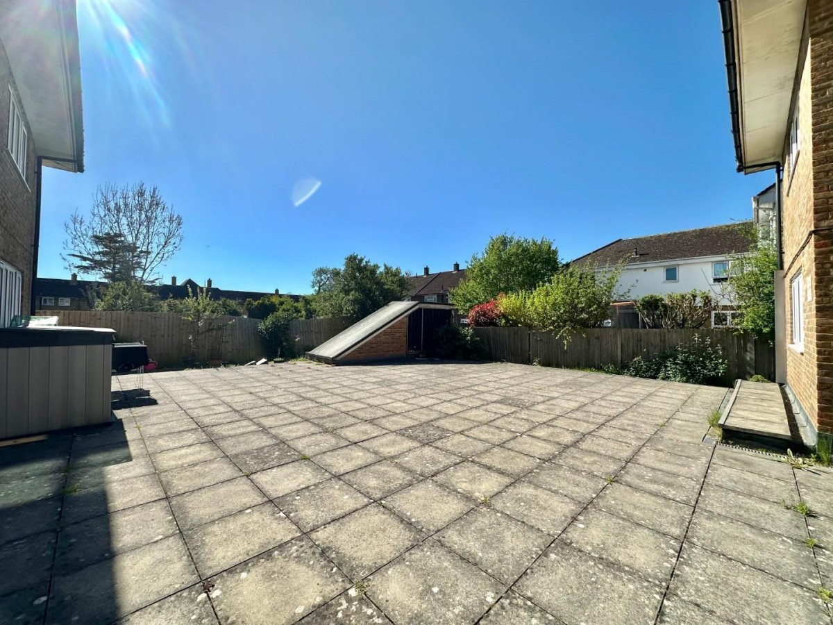 Welbeck Avenueee, Hayes