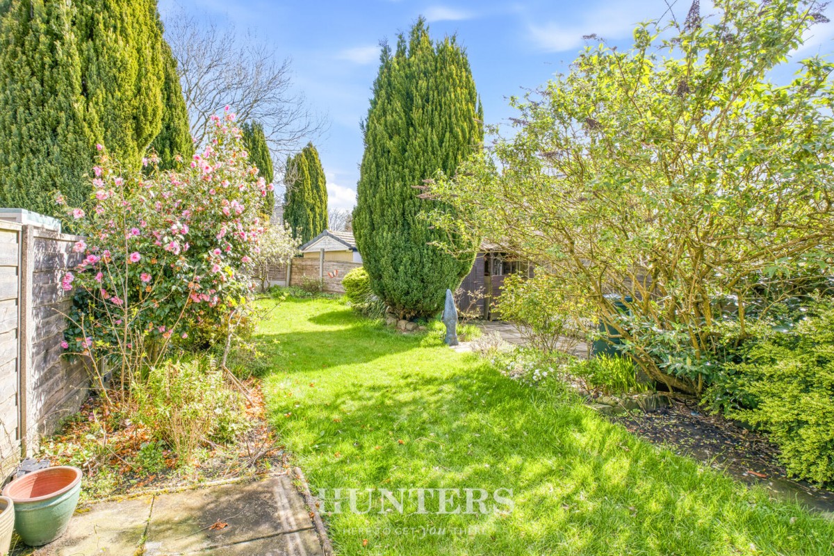 Kelvin Avenue, Middleton, Manchester, M24