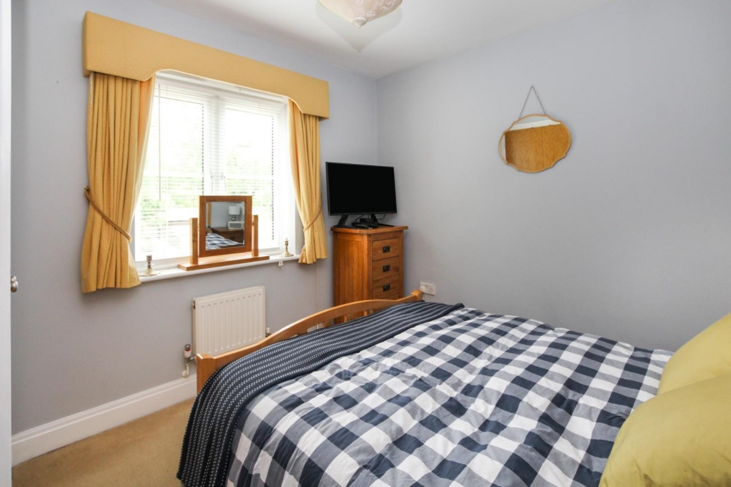 Woburn Road, Heath And Reach, Leighton Buzzard