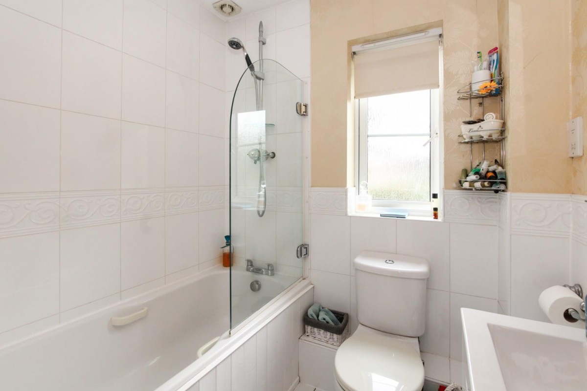 Woburn Road, Heath And Reach, Leighton Buzzard