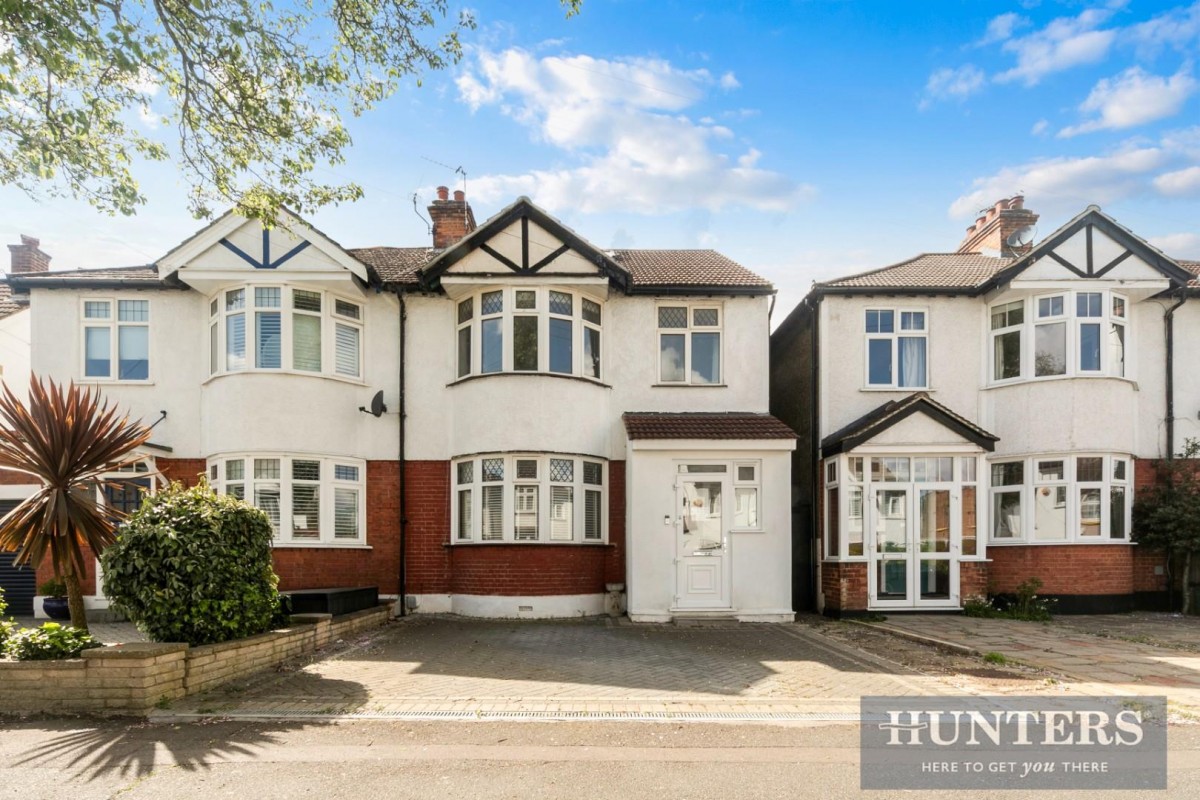 Lynwood Drive, Worcester Park