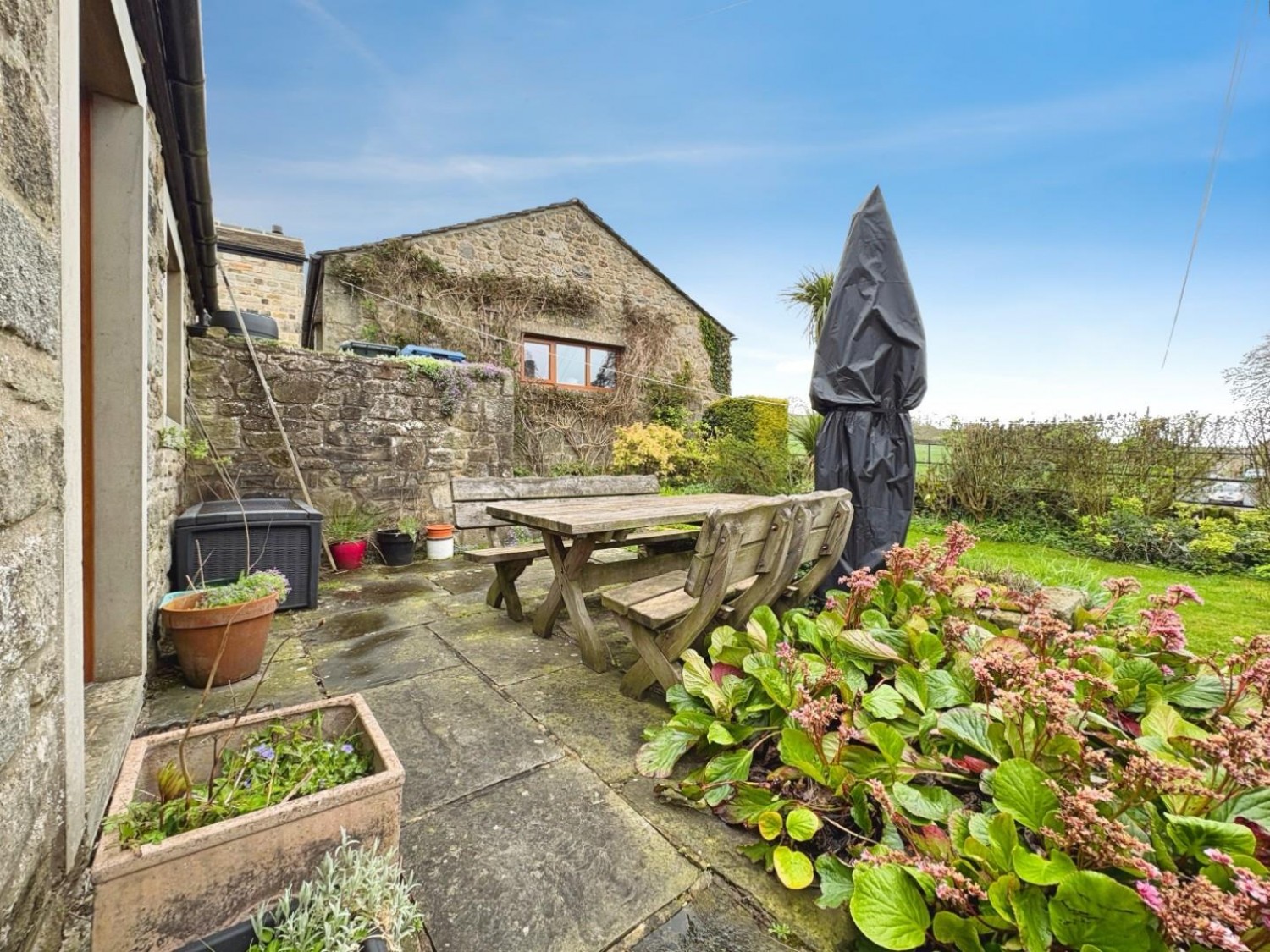 Cruik Barn, Eastby. Skipton.