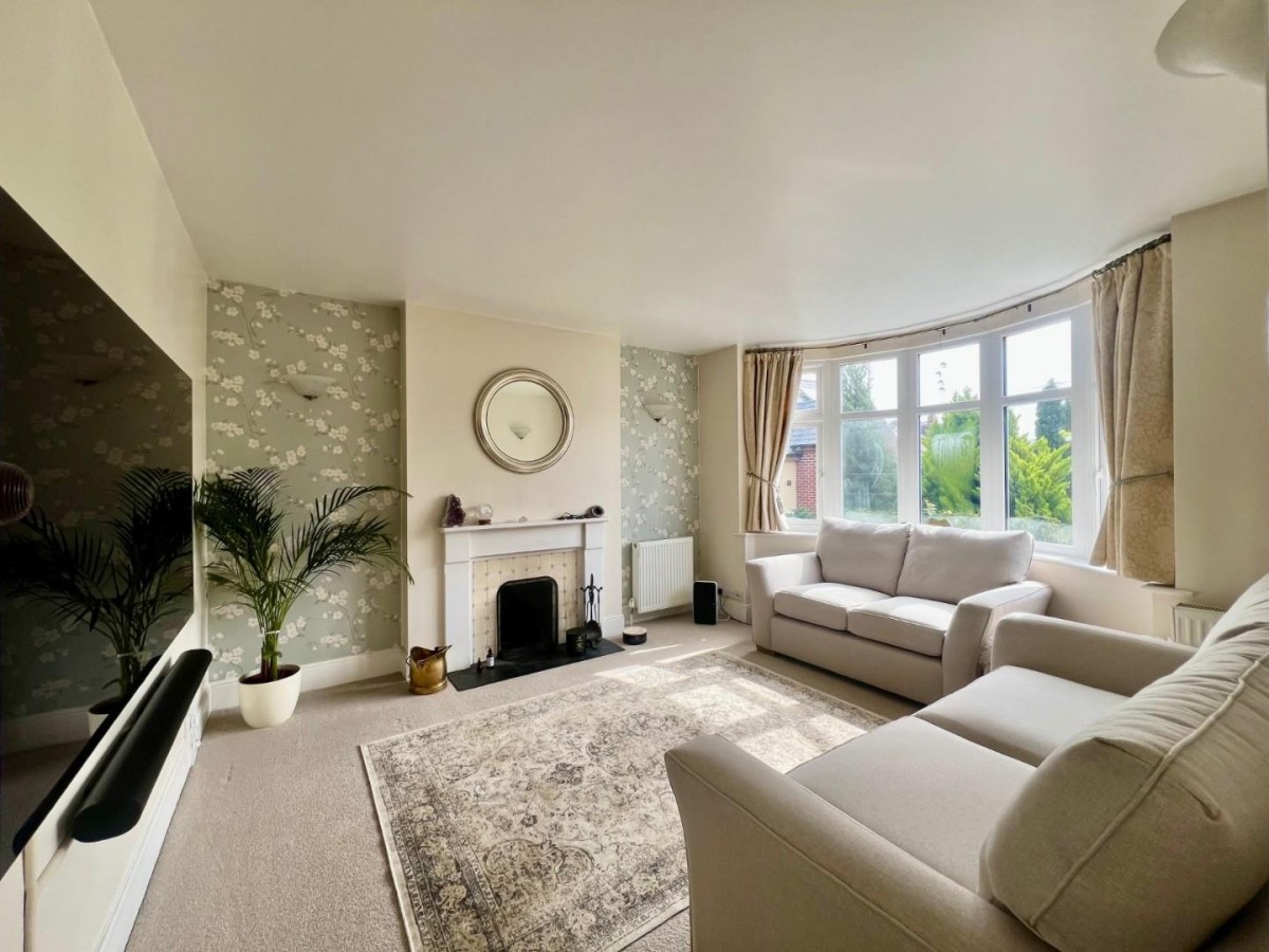 Woodend Lane, Cam, Dursley