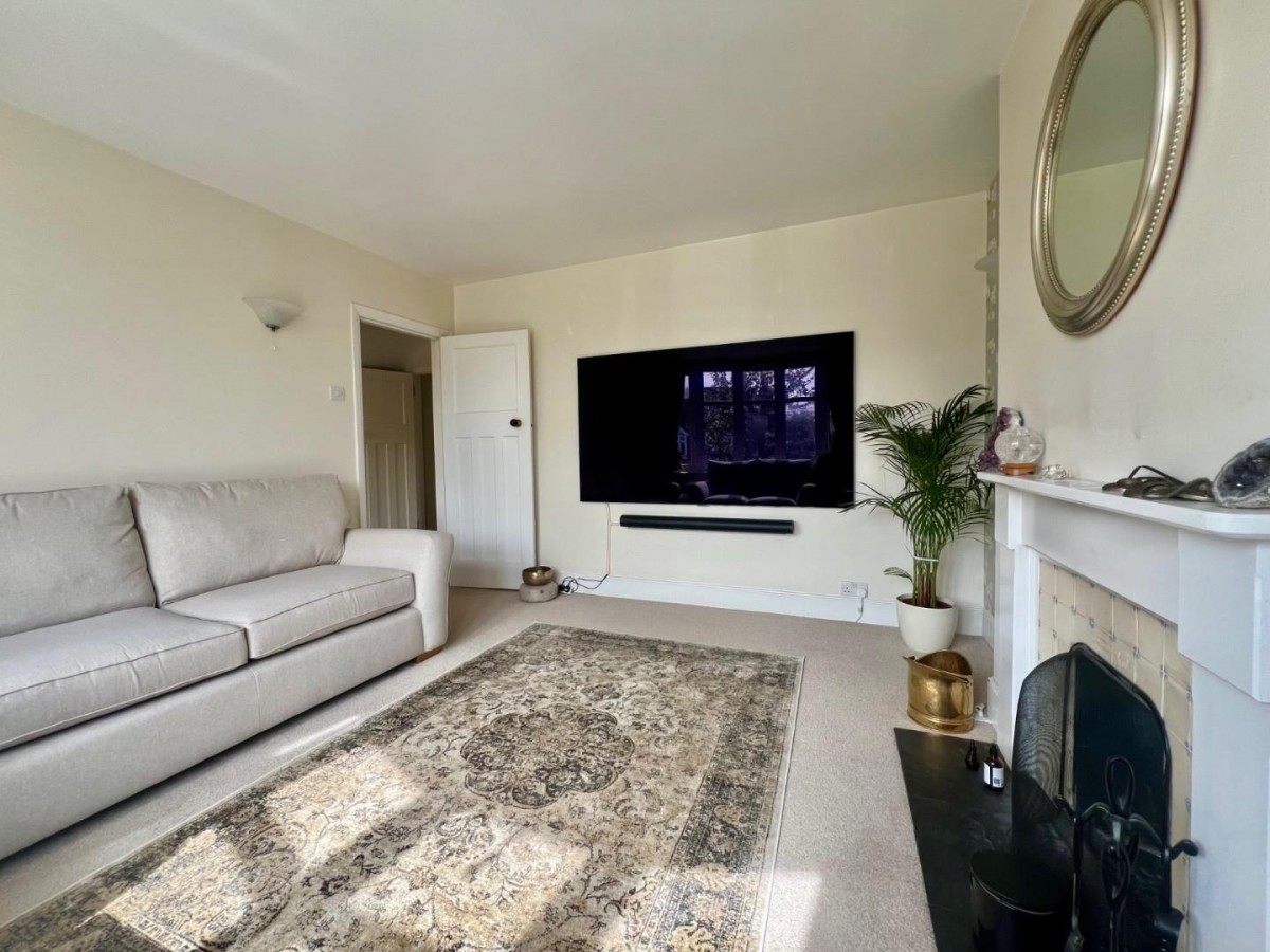 Woodend Lane, Cam, Dursley