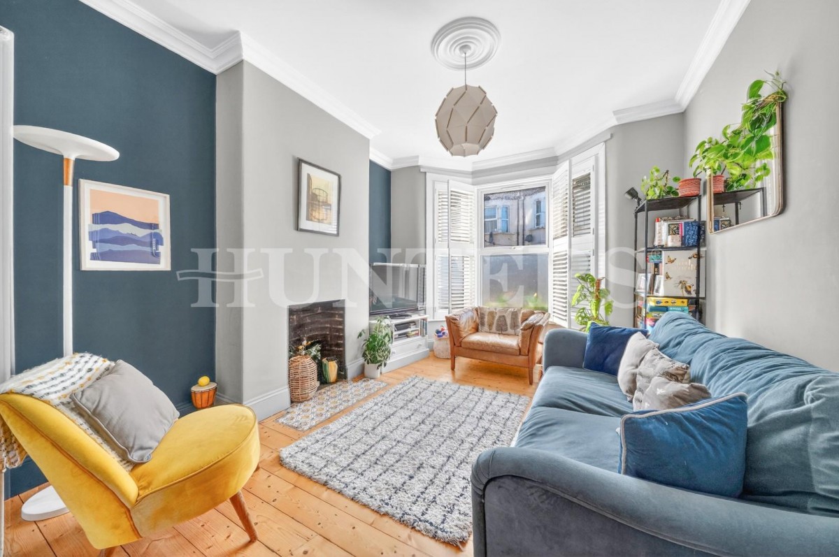 Greyhound Road, London, N17