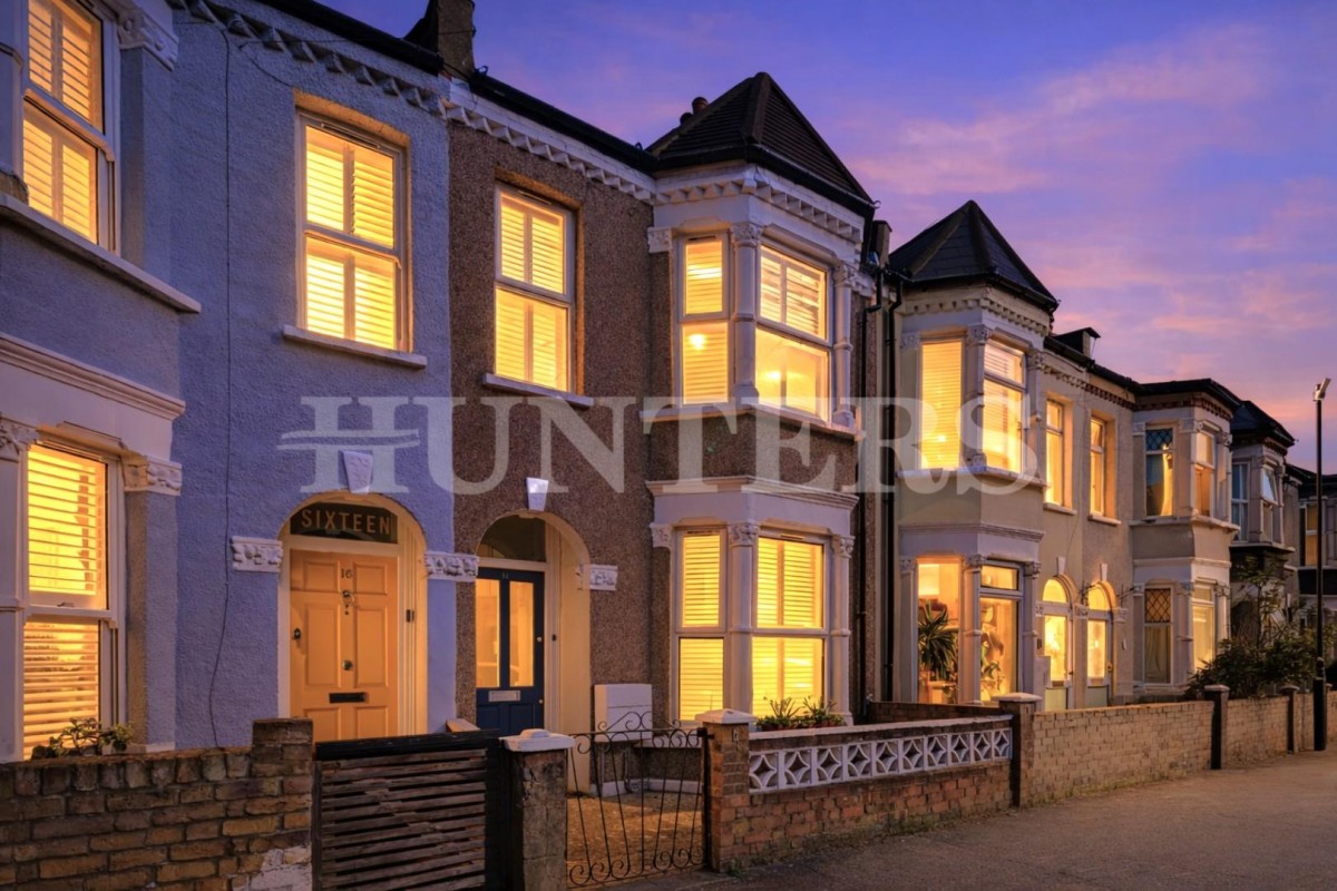 Greyhound Road, London, N17