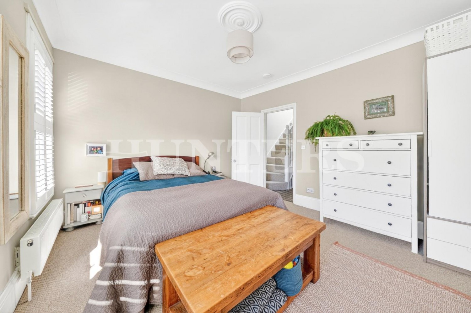 Greyhound Road, London, N17