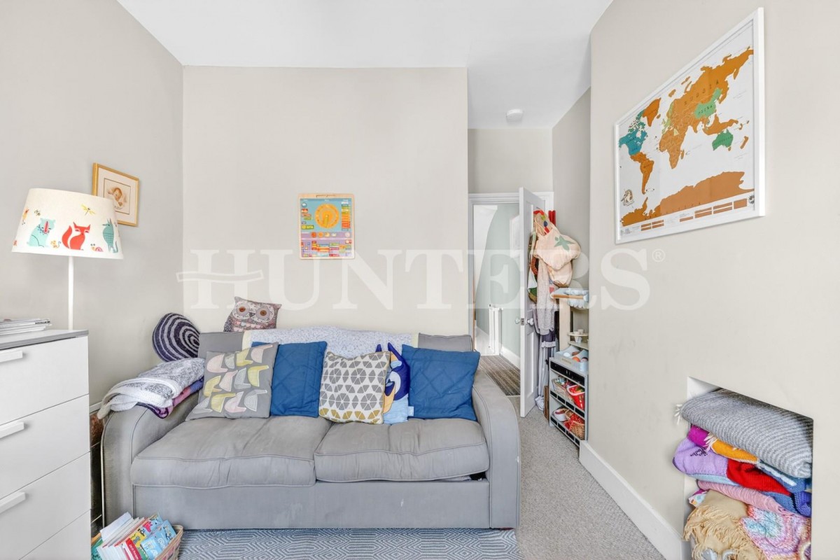 Greyhound Road, London, N17