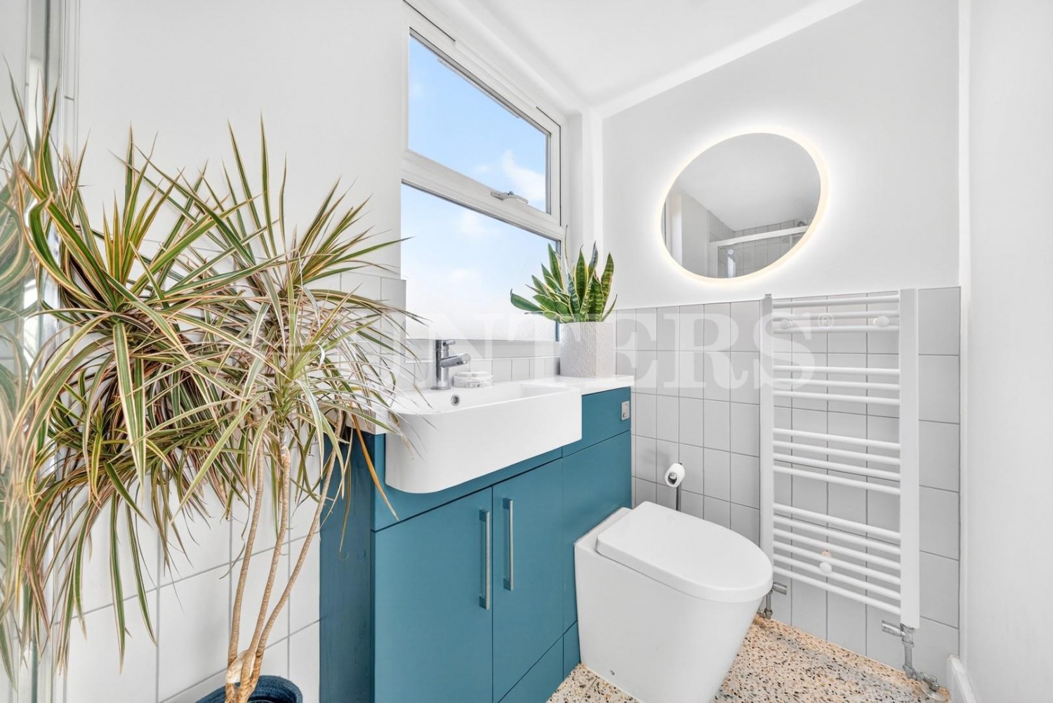 Greyhound Road, London, N17