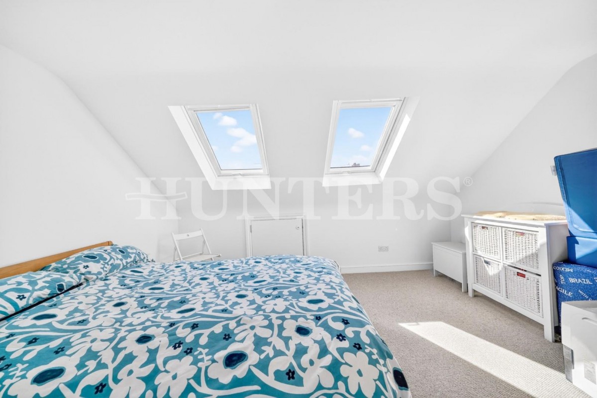 Greyhound Road, London, N17