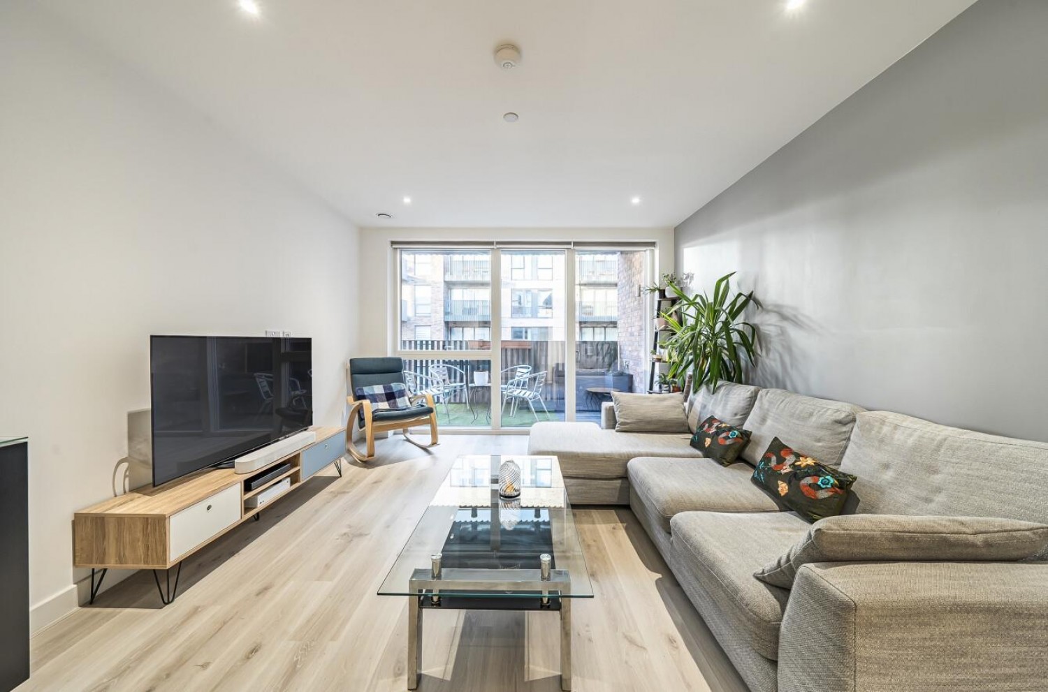 Alderton Court, Regal Walk, Bexleyheath