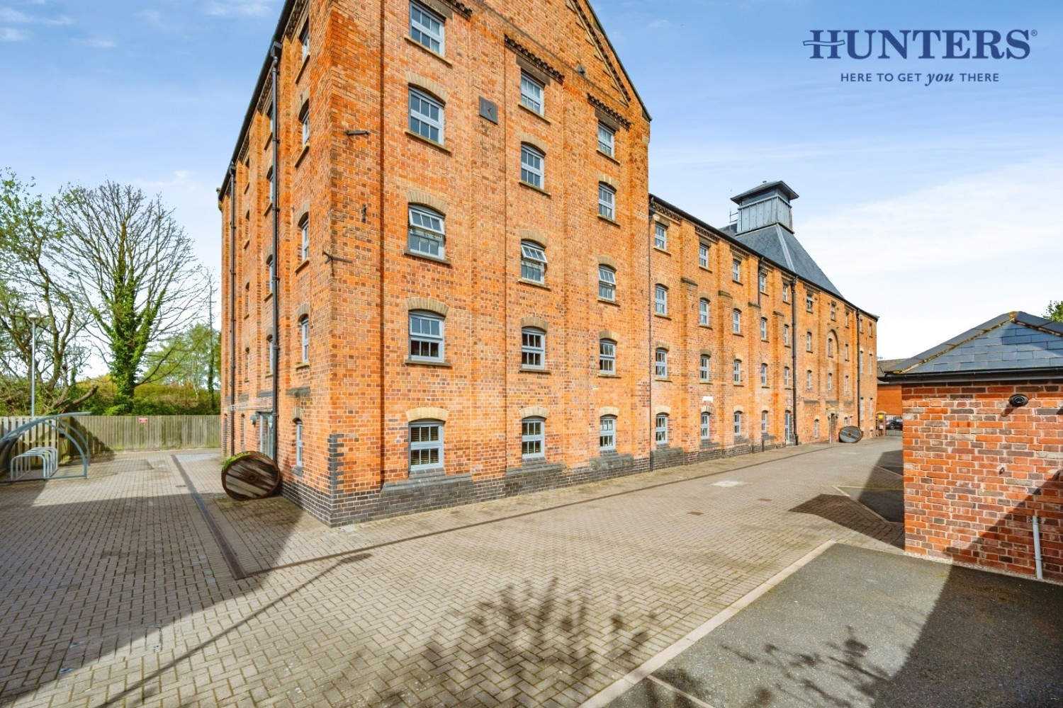 Cairns Close, Lichfield