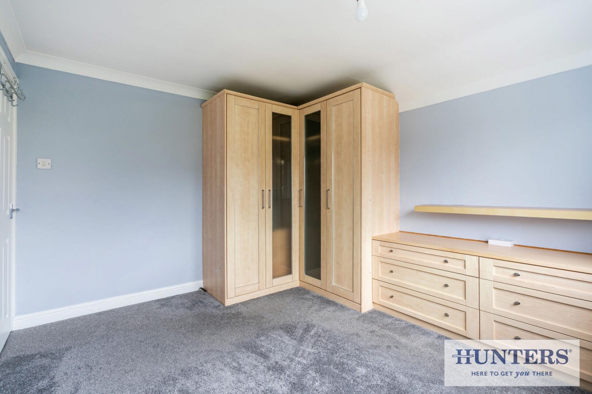 Hall Park Avenue, Horsforth, Leeds