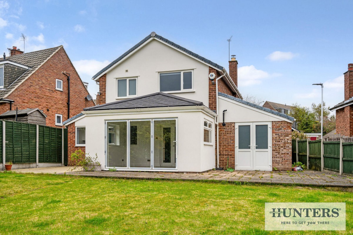 Hall Park Avenue, Horsforth, Leeds