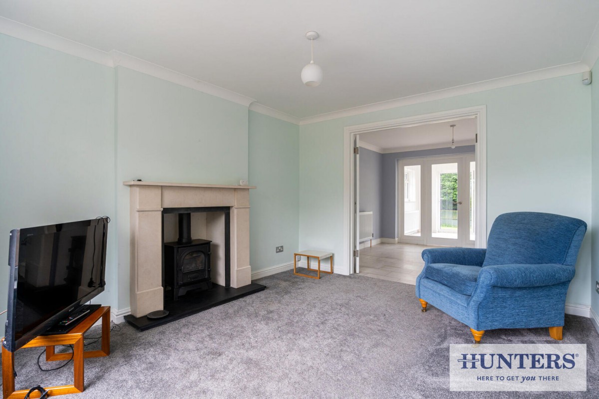 Hall Park Avenue, Horsforth, Leeds