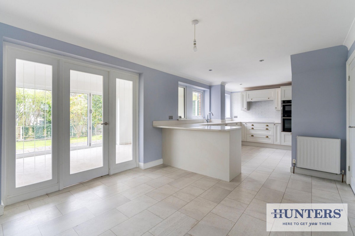 Hall Park Avenue, Horsforth, Leeds