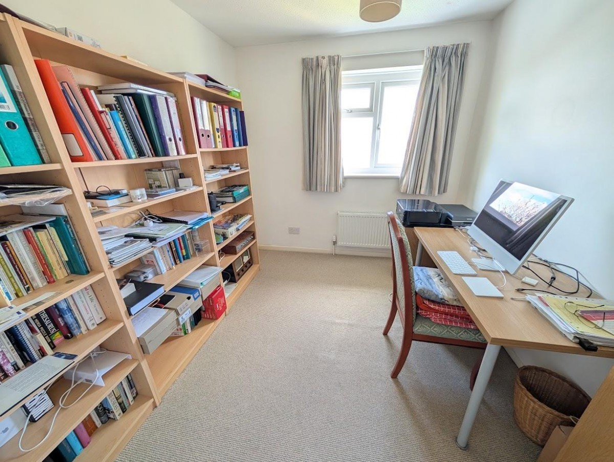 Jubilee Drive, Thornbury, Bristol