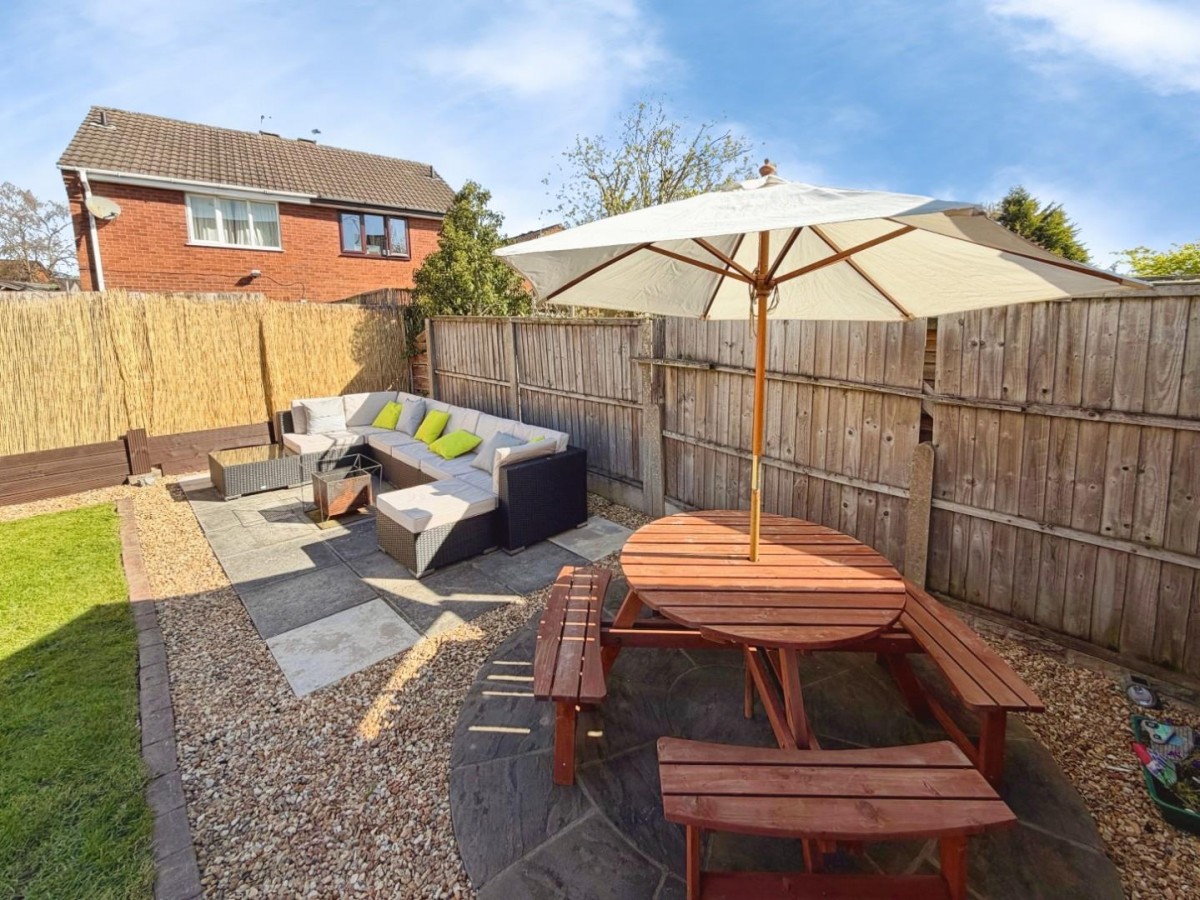 Eagle Lane, Little Sutton, Cheshire, CH66 1RZ