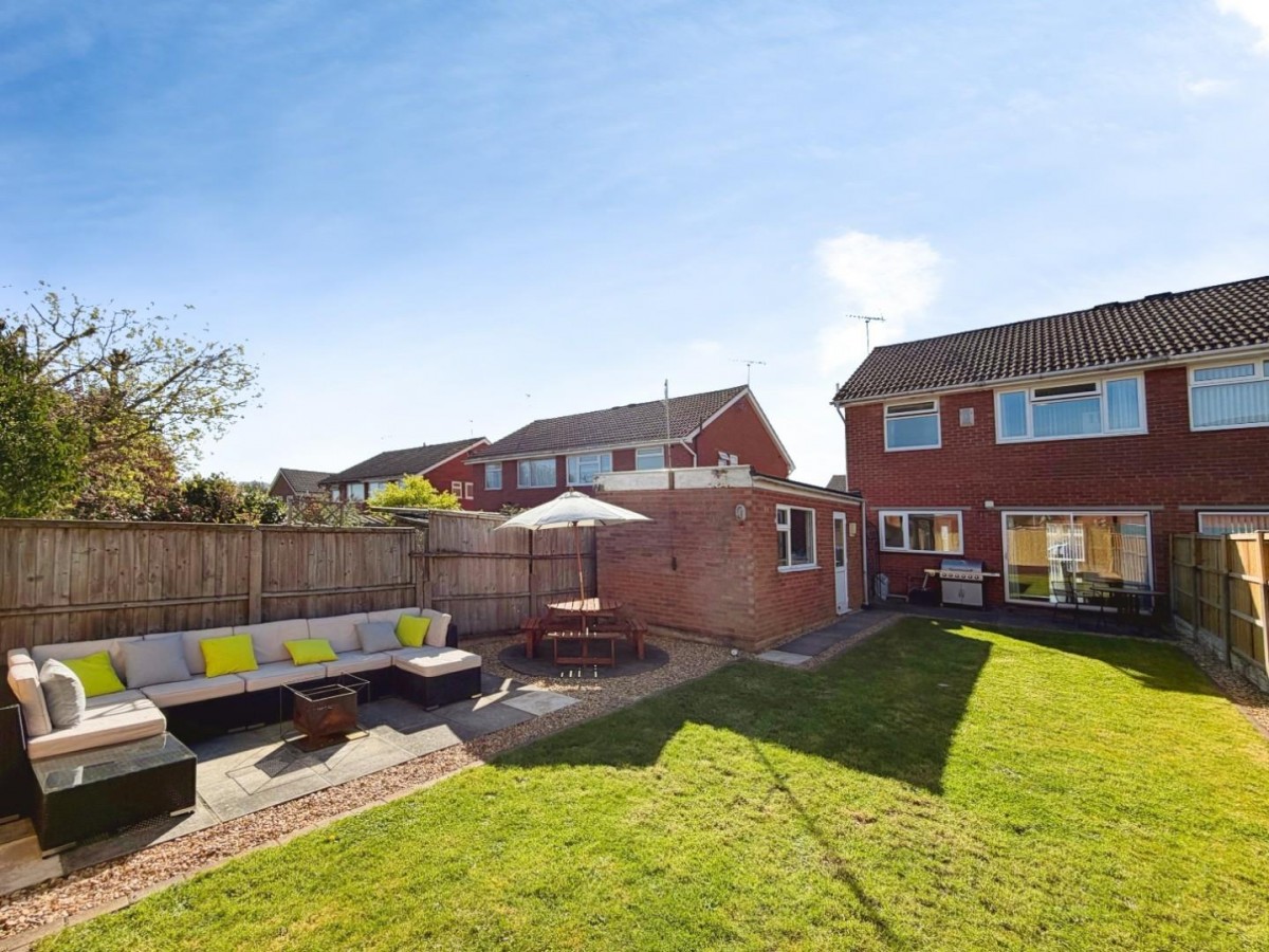 Eagle Lane, Little Sutton, Cheshire, CH66 1RZ