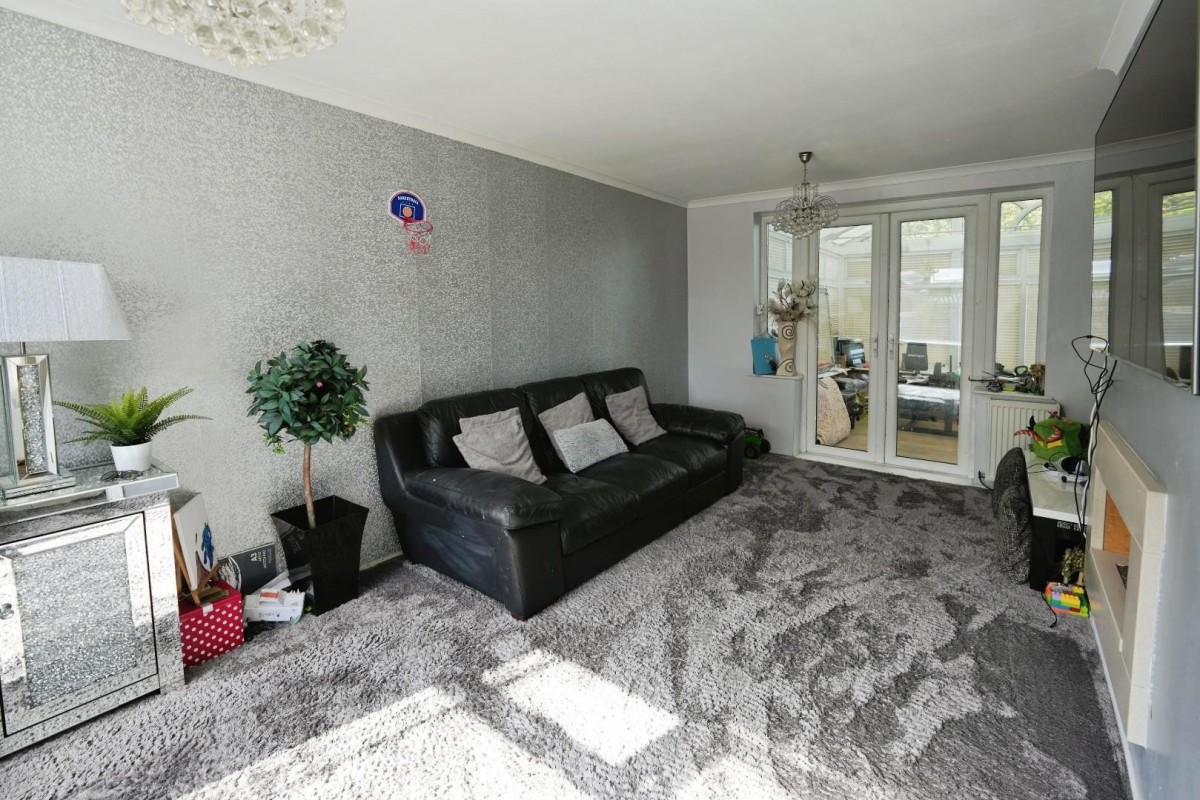 Tarvin Road, Cheadle