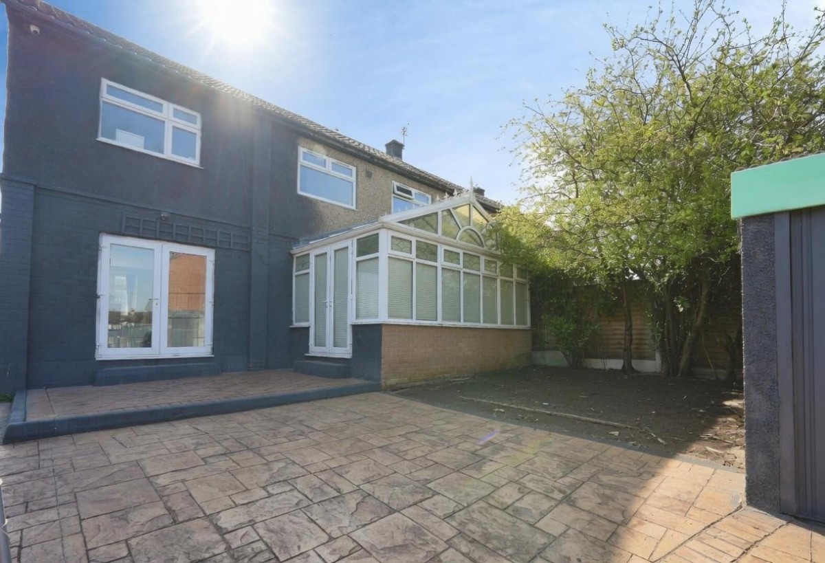Tarvin Road, Cheadle