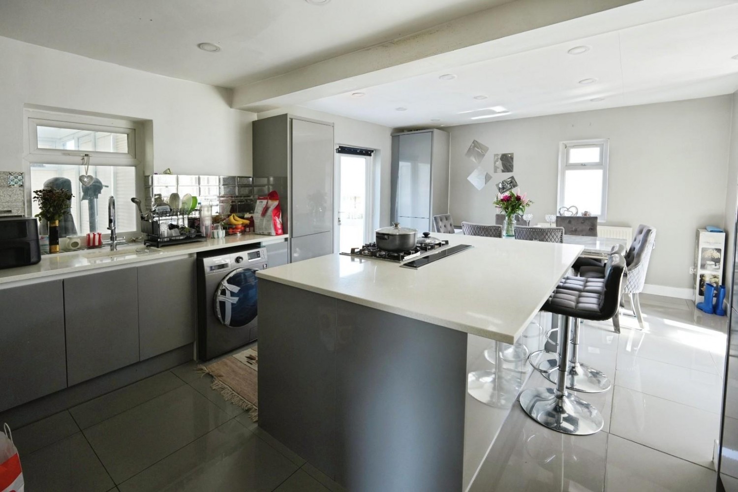 Tarvin Road, Cheadle