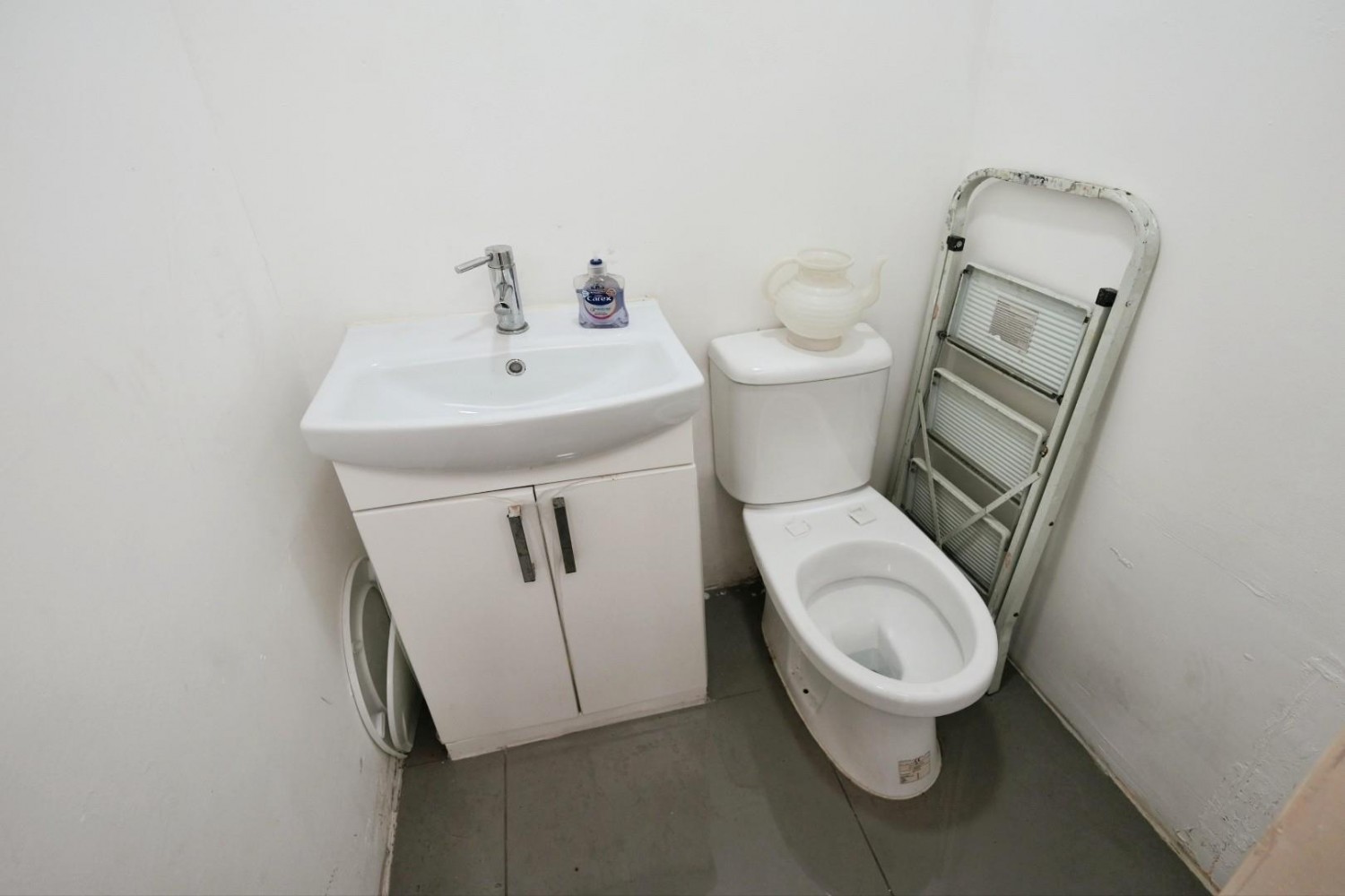 Tarvin Road, Cheadle