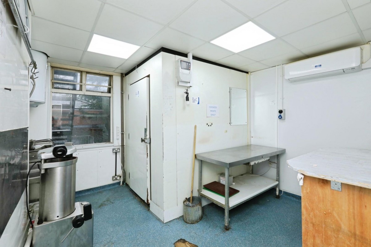 Chesterfield Road, Woodseats, Sheffield, S8 0SE