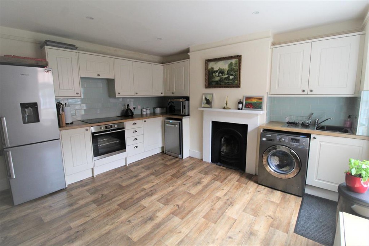 Market Place, Thirsk, YO7 1HD