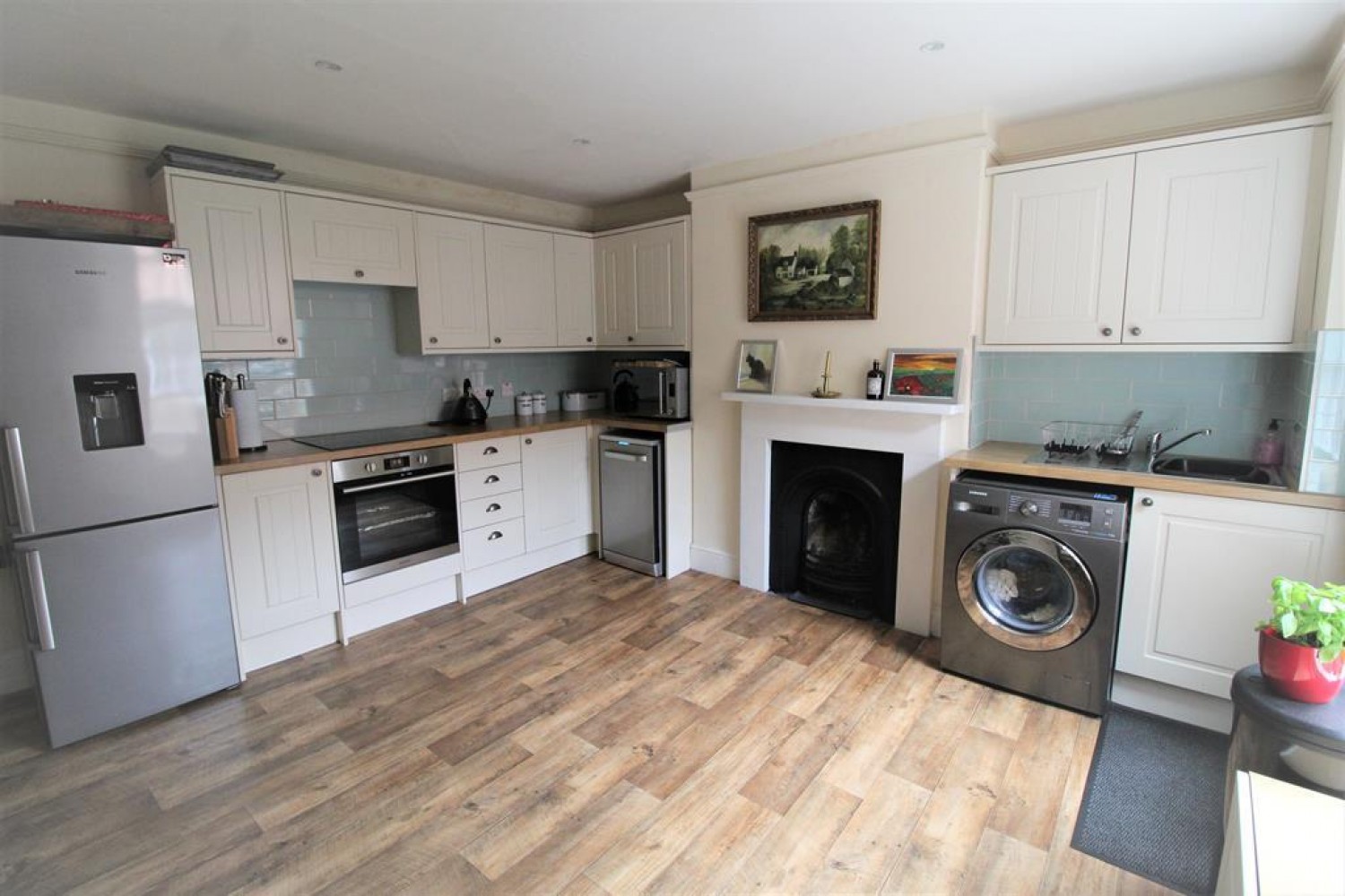 Market Place, Thirsk, YO7 1HD