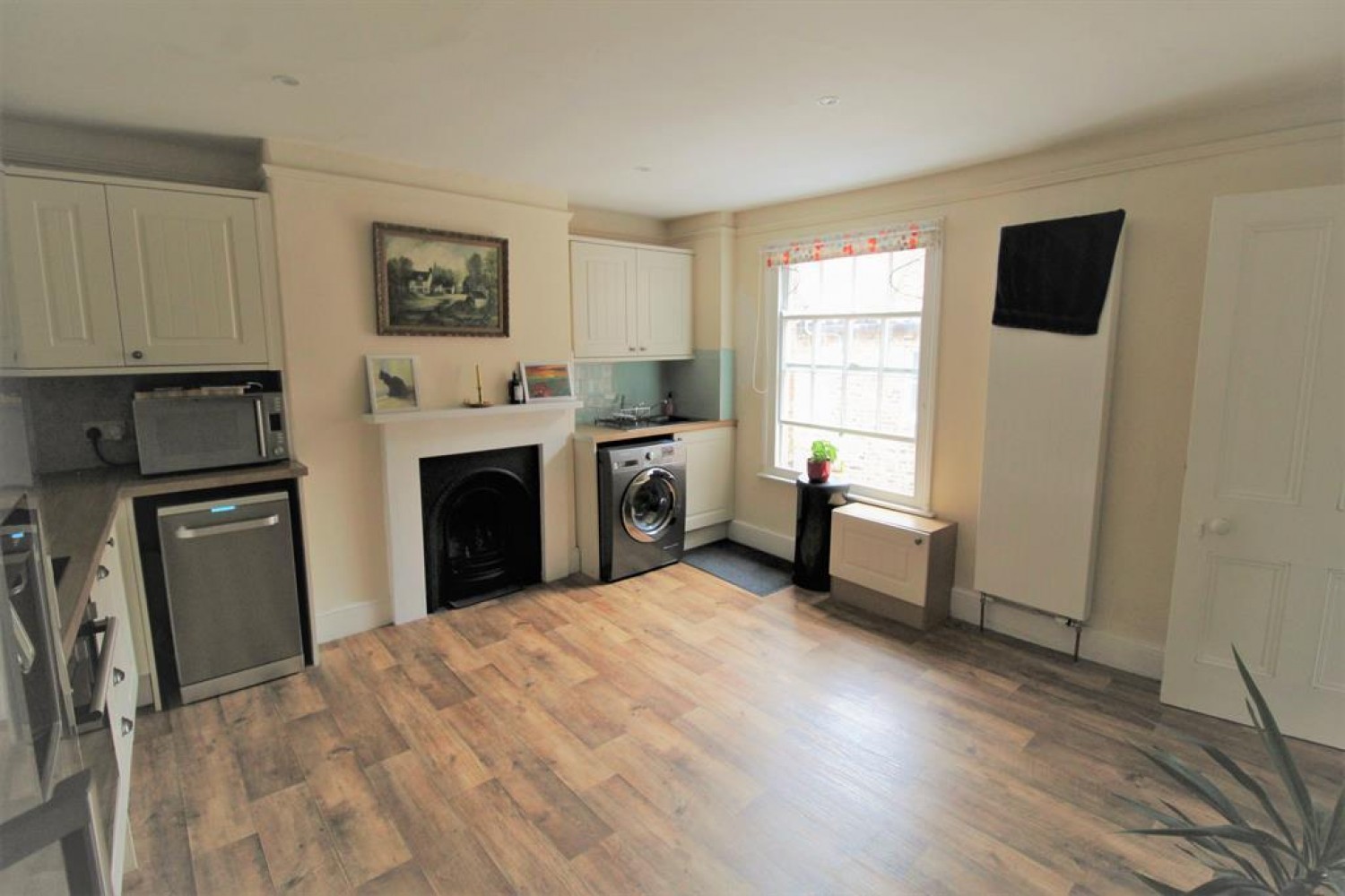 Market Place, Thirsk, YO7 1HD