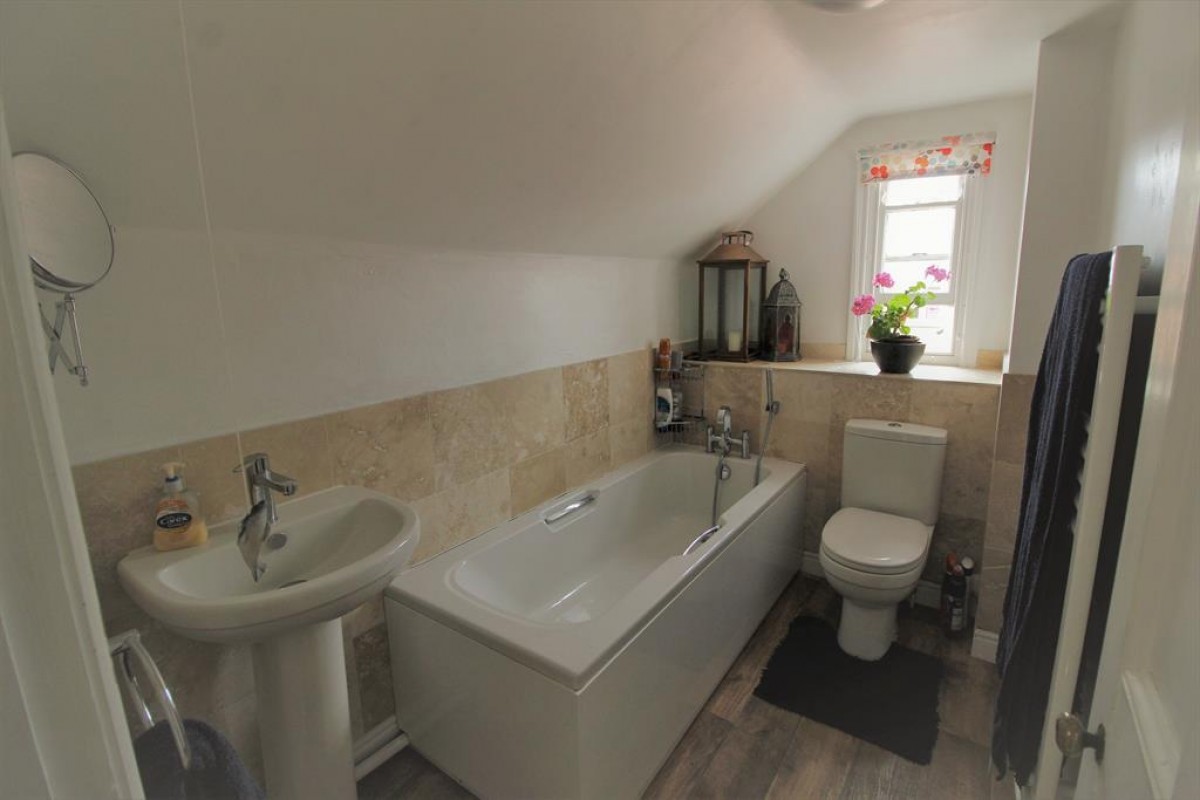 Market Place, Thirsk, YO7 1HD