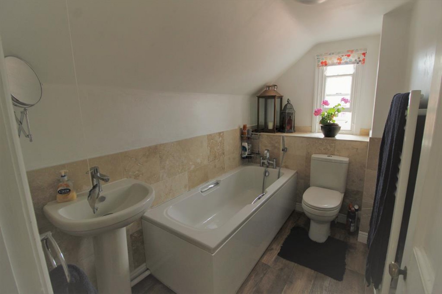 Market Place, Thirsk, YO7 1HD