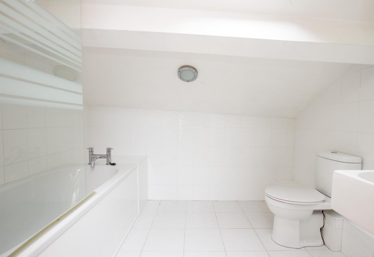 Graham Street, Hoddlesden, BB3 3ND