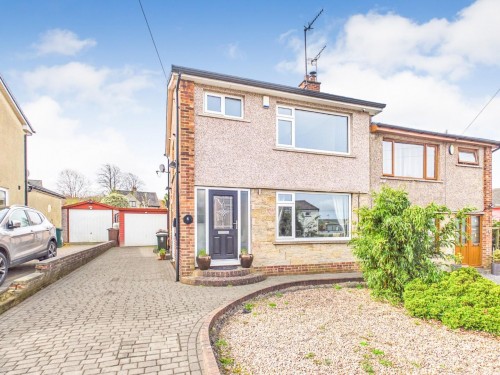 Hallowes Grove, Cullingworth, Bradford