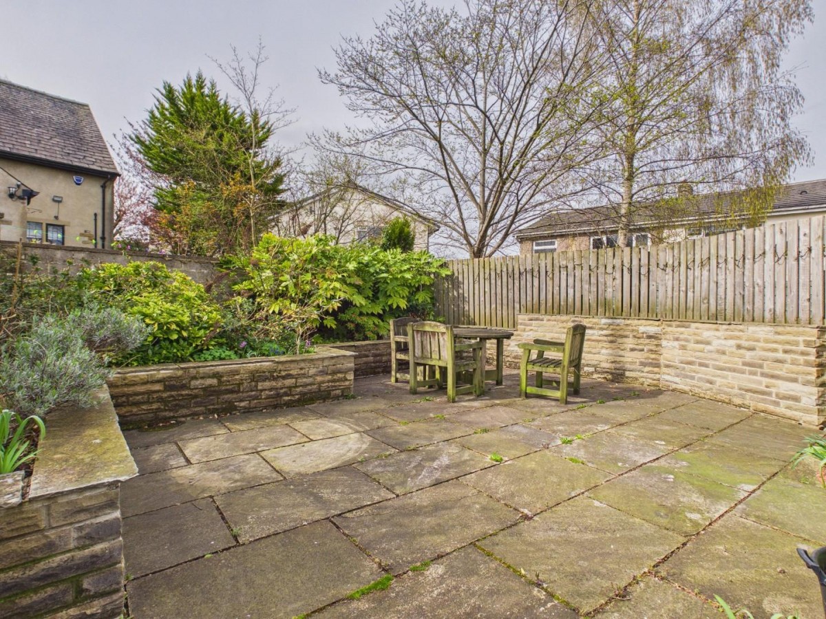 Hallowes Grove, Cullingworth, Bradford