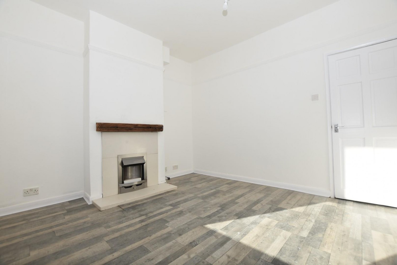 Whittington Hill, Old Whittington, Chesterfield, S41 9HA