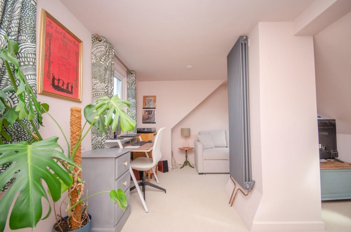 Almond Way, Downend, Bristol, BS16 5QL