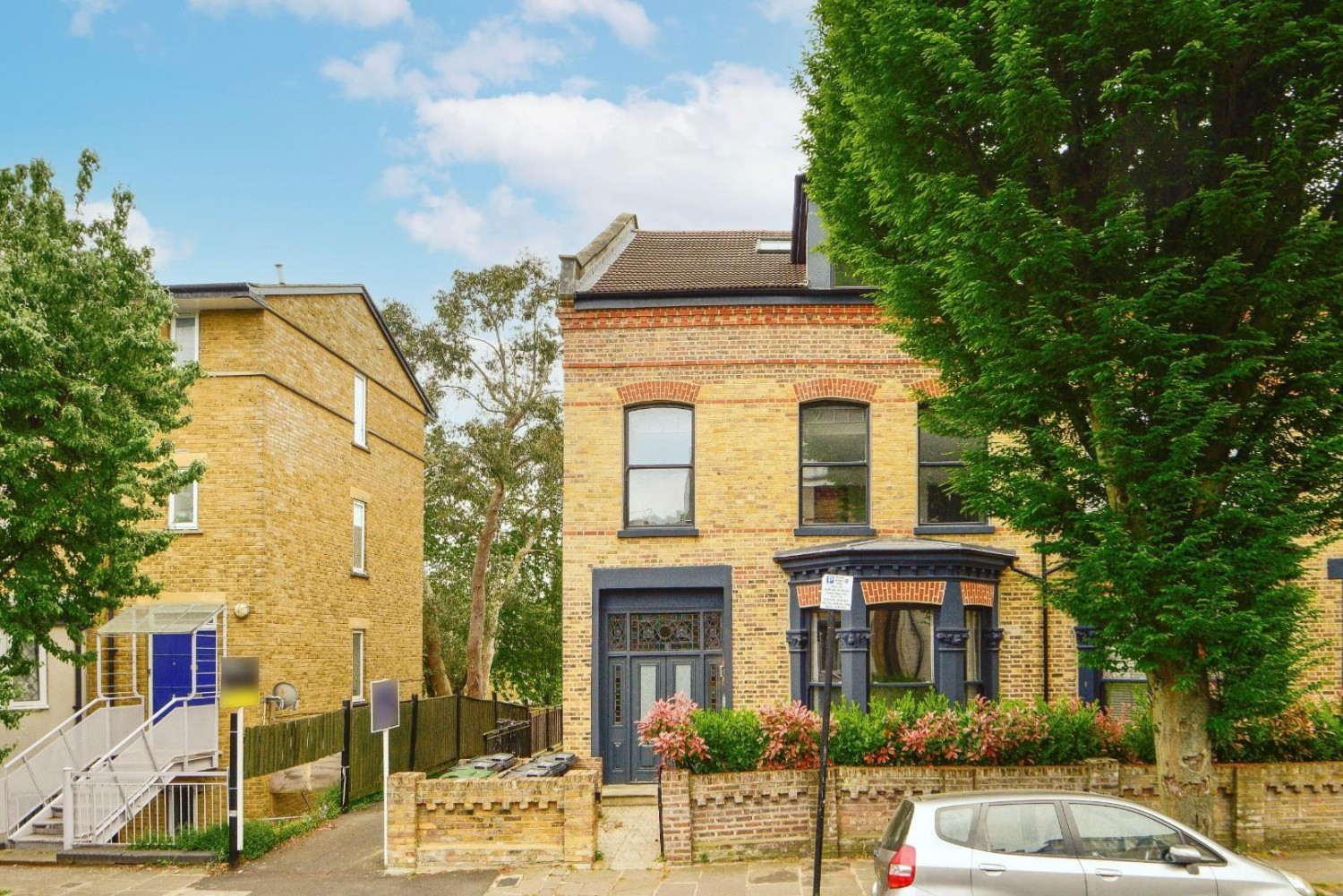 Adolphus Road, London, N4