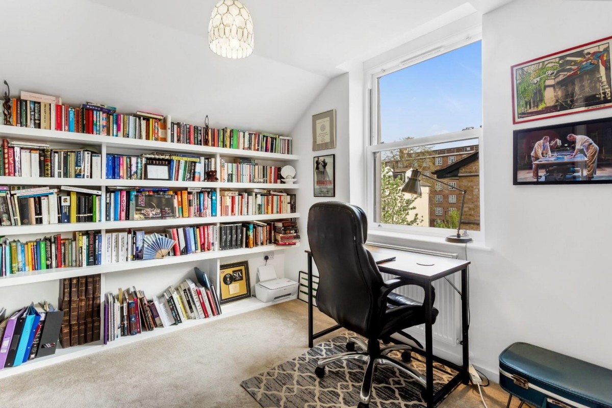 Adolphus Road, London, N4