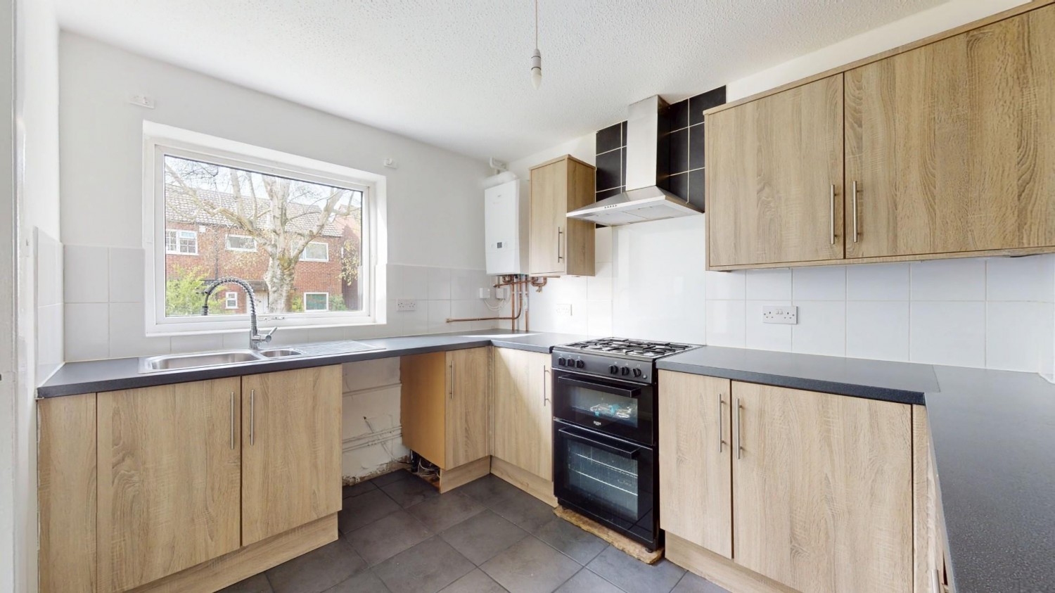 Abbots Field, Gravesend, DA12