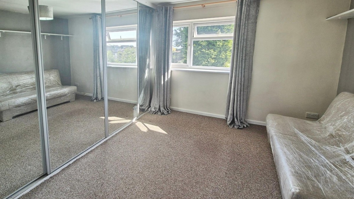 Birch Avenue, Burntwood