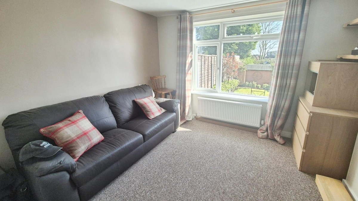 Birch Avenue, Burntwood